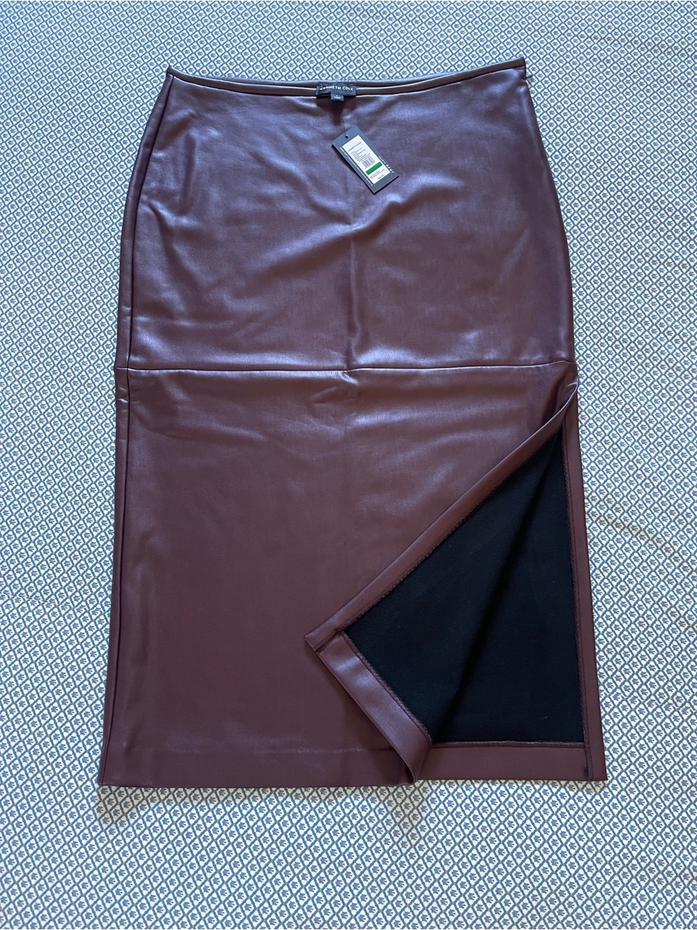 Kenneth Cole Faux Leather Pencil Skirt in Burgundy